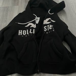 Black hollister zip up jacket